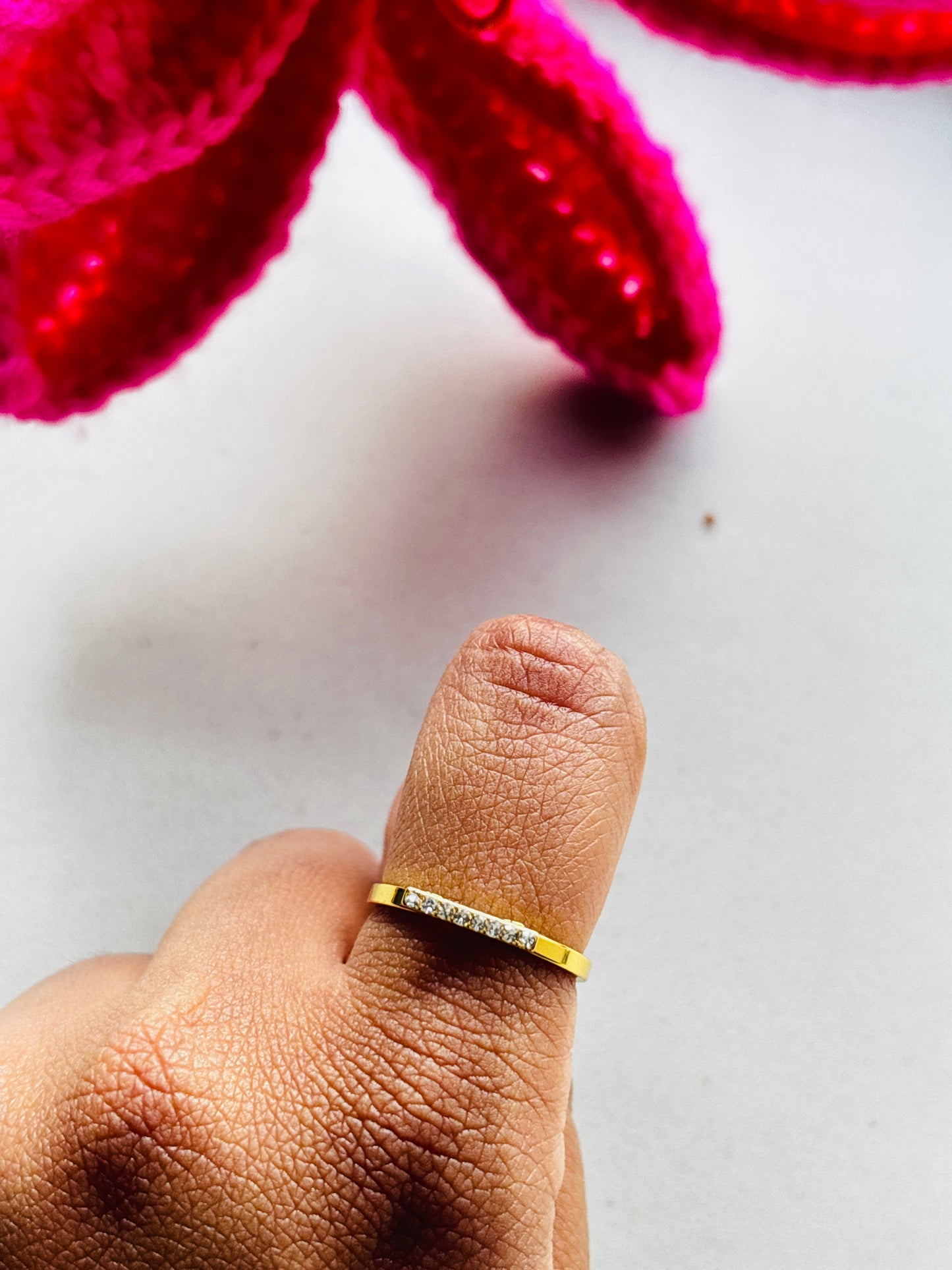 Minimal Horizon Bar Ring