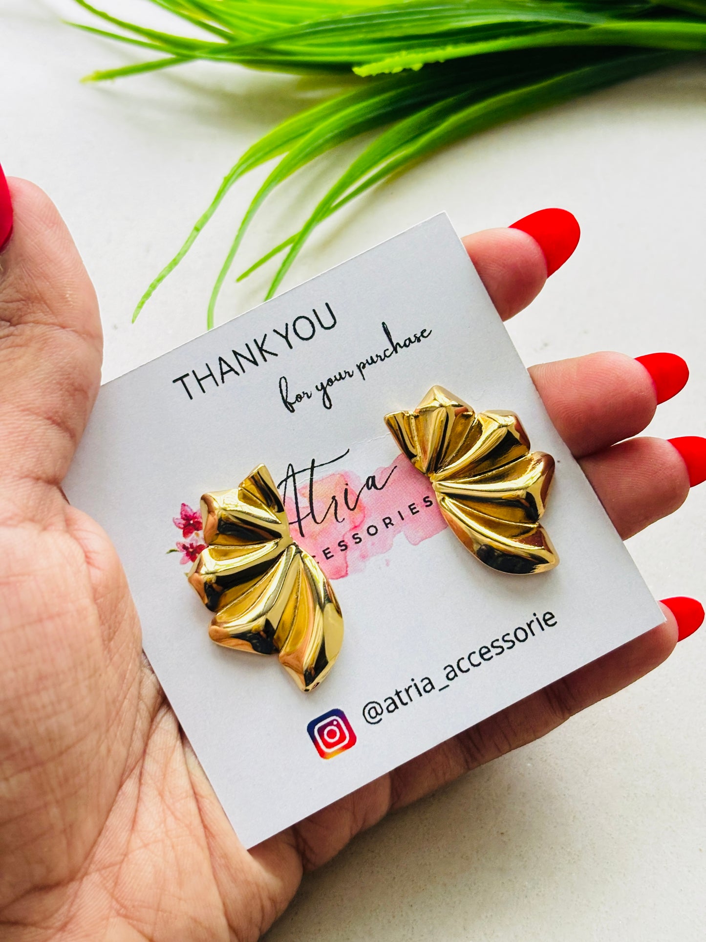 Gold Scallop Statement Earnings