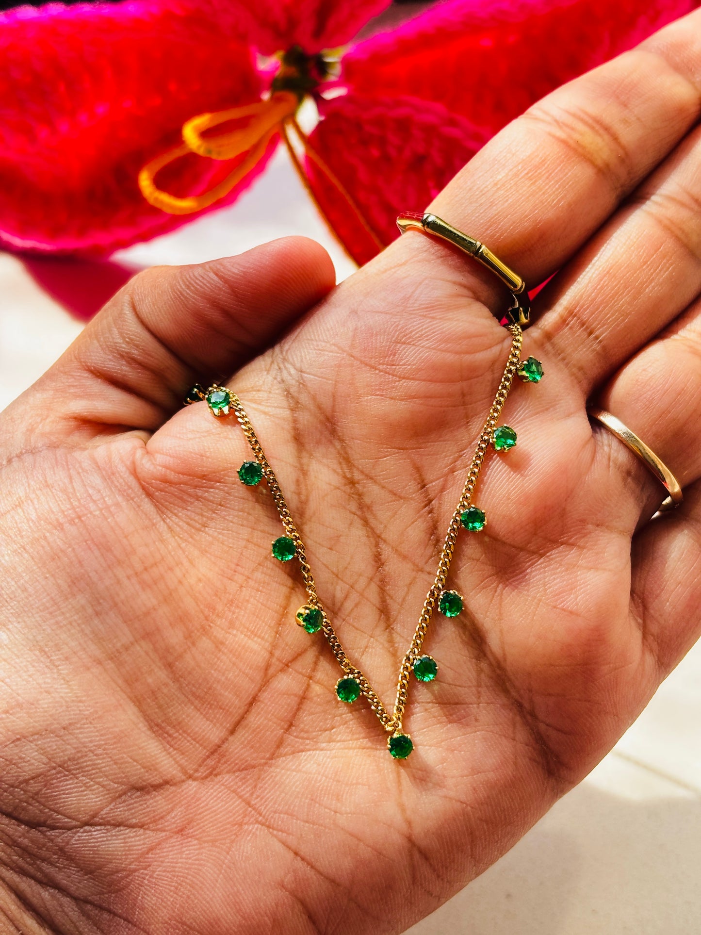 Minimal Green Necklace