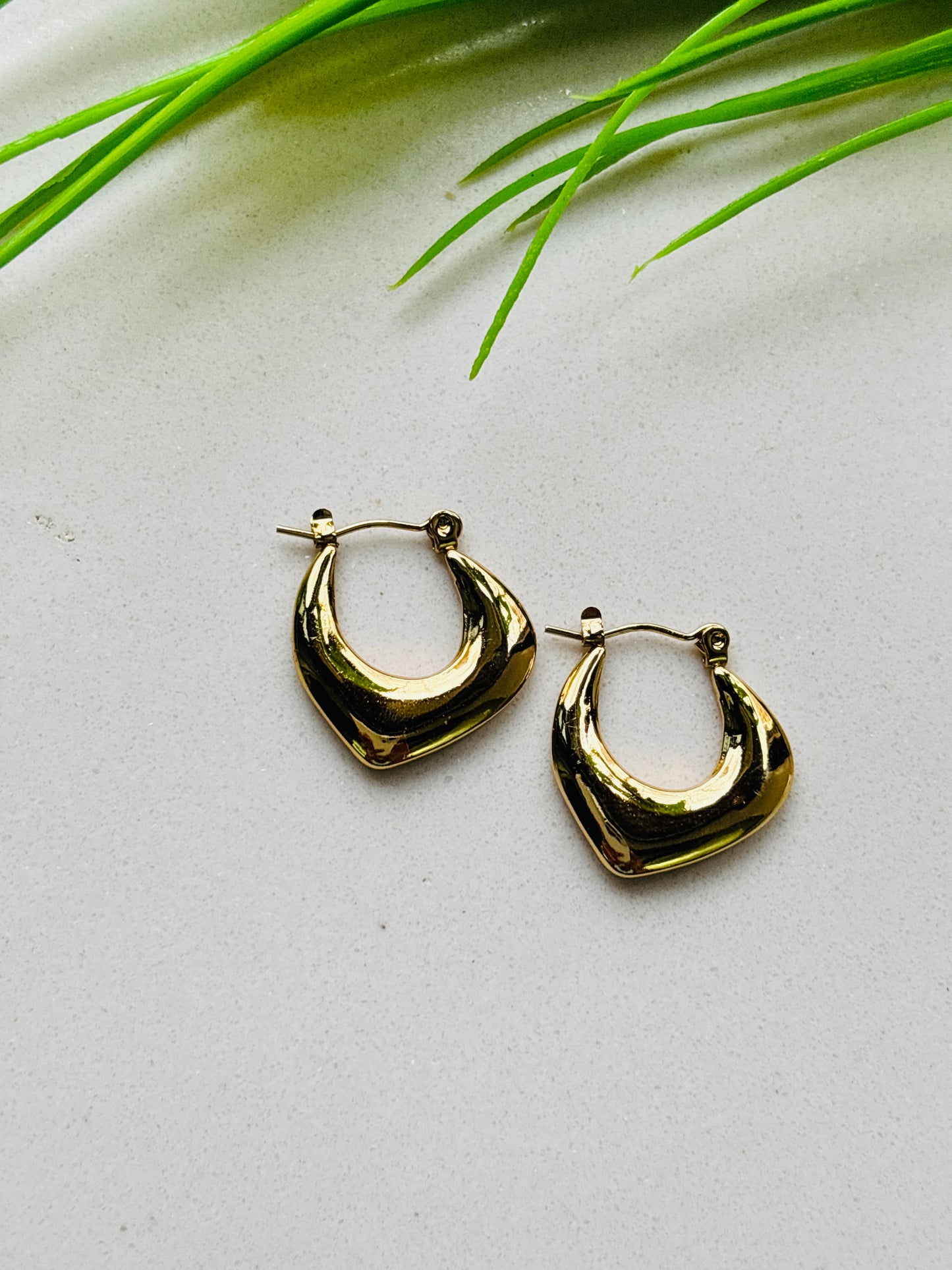 Abstract Gloss Drop Hoop Earrings