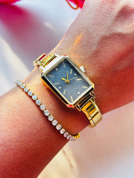 Black Gold Adjustable Vintage Watch