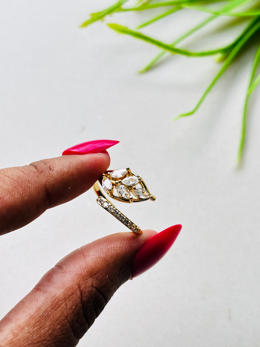 Flora Pave Ring