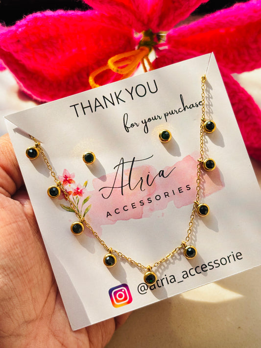 Minimal Green Necklace with Earnings