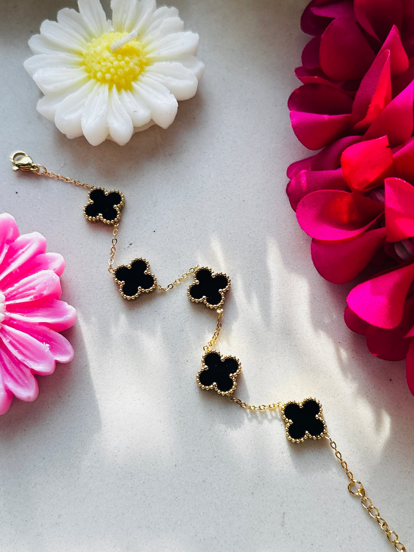 Black Clover Chain Bracelet