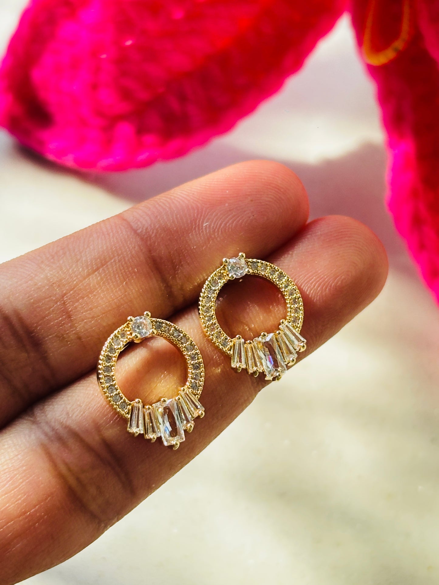 Circular Studs