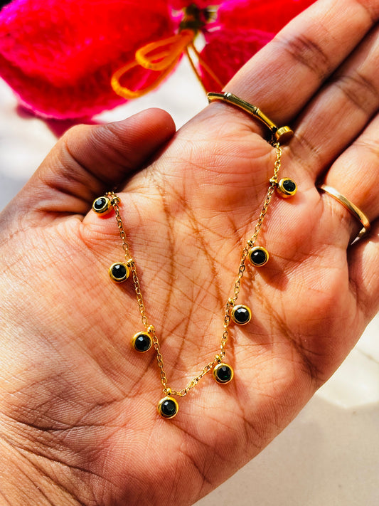 Minimal Green Necklace with Earnings