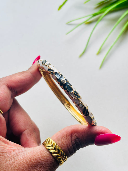 White & Black Enamel Kada