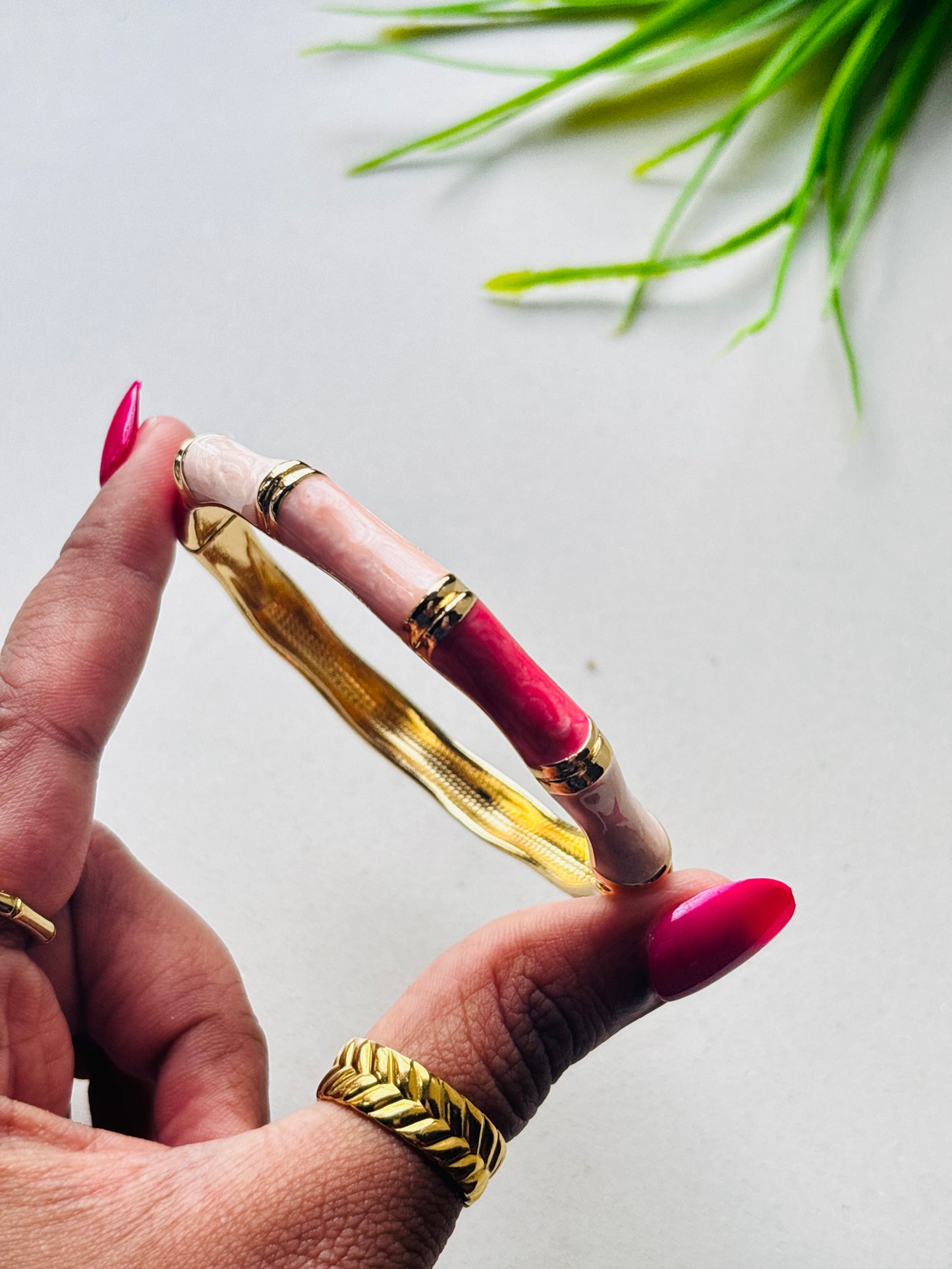 Bamboo Pink Enamel Kada