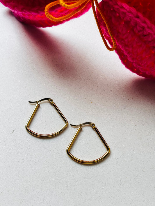 Triangle Hoops