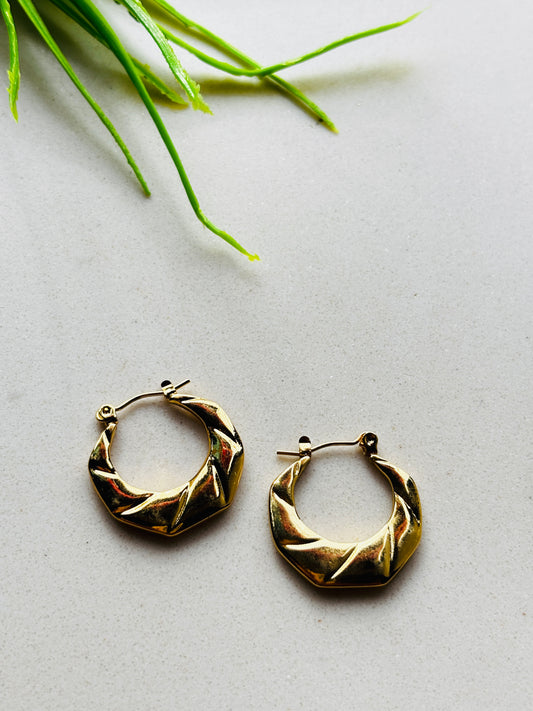 Origami Knot Hoops