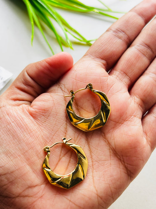 Origami Knot Hoops