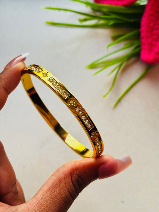 Star Accented Pave Kada