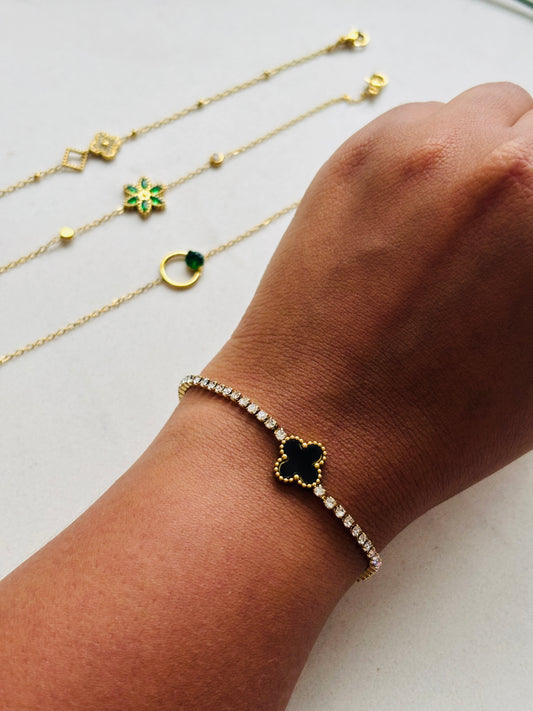 Black Clover Sparkle Chain Bracelet