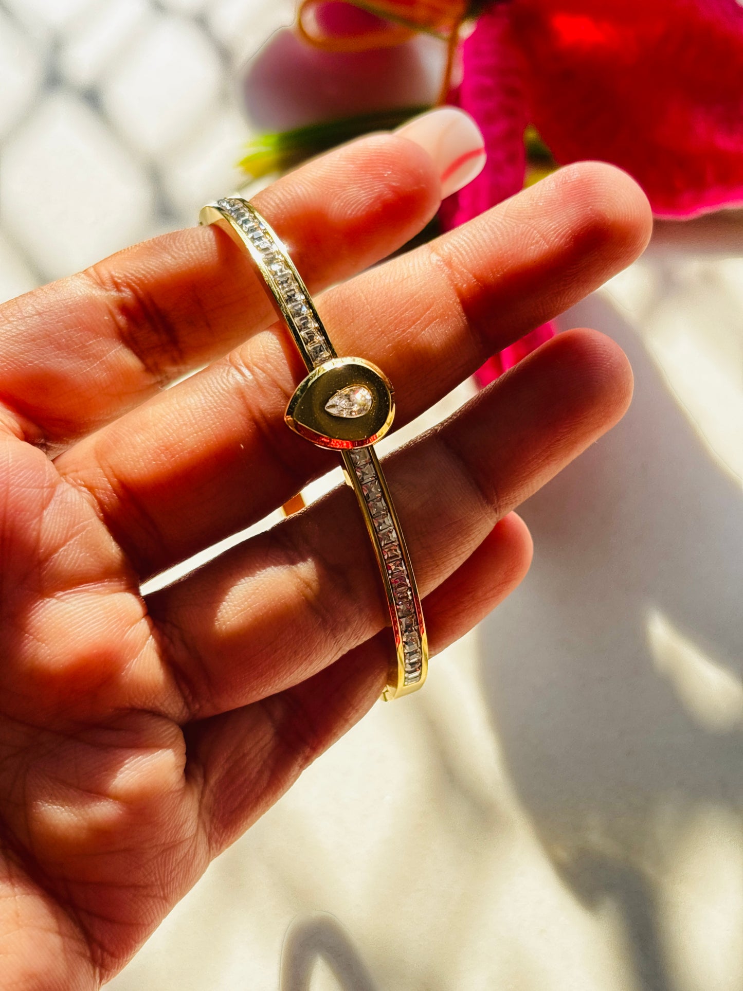 The Dewdrop Kada