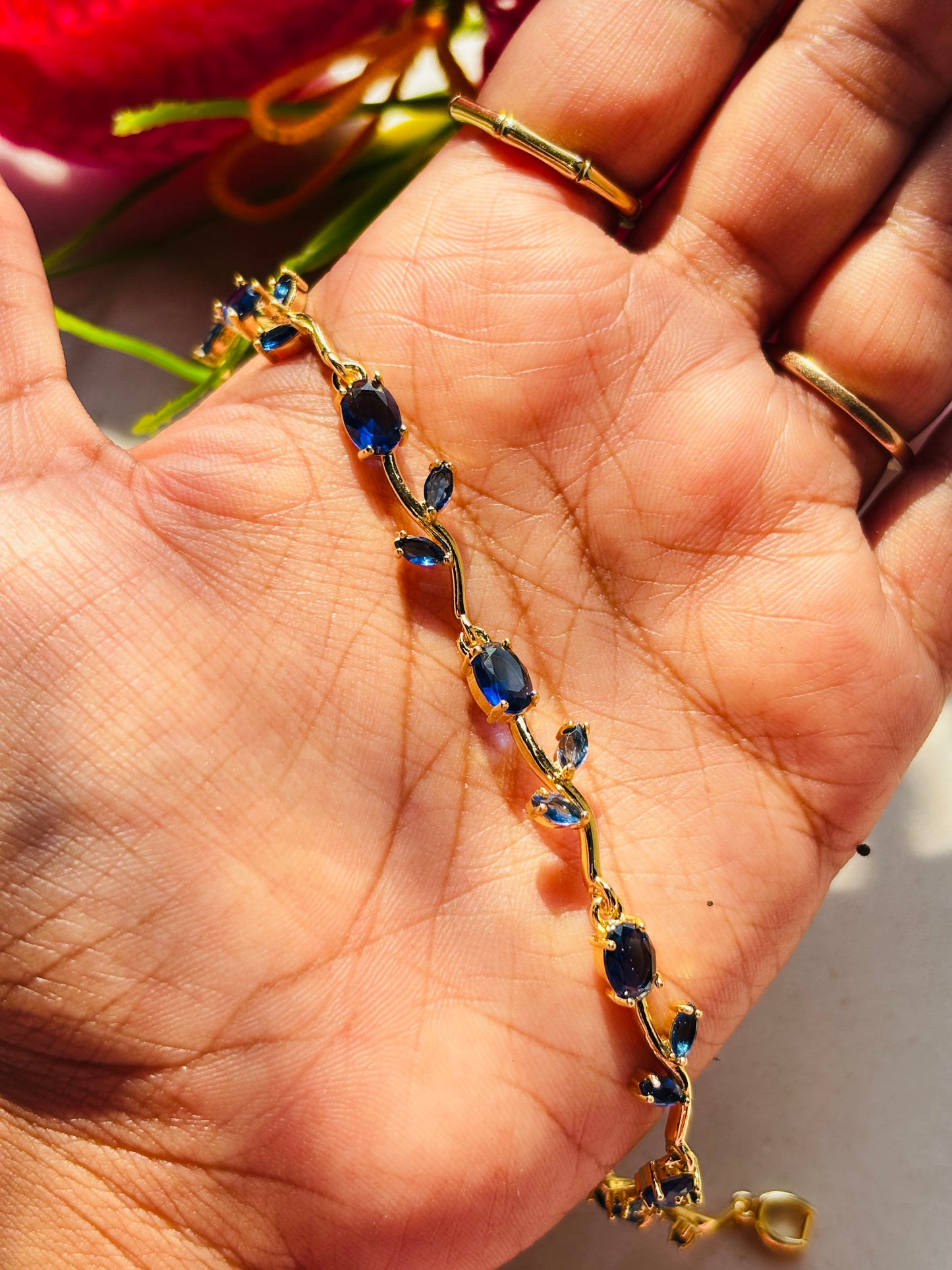 Tulip Bracelet - Royal Blue